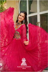 Elegant Laheriya Print Kutchi Patchwork Faux Georgette Navratri Gown β¨π